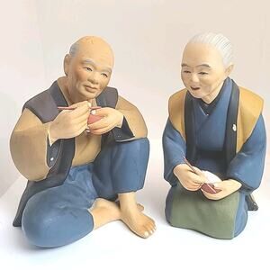 Vintage Hakata Urasaki Japanese Art Figurines Dolls Woman & Man Couple Eating